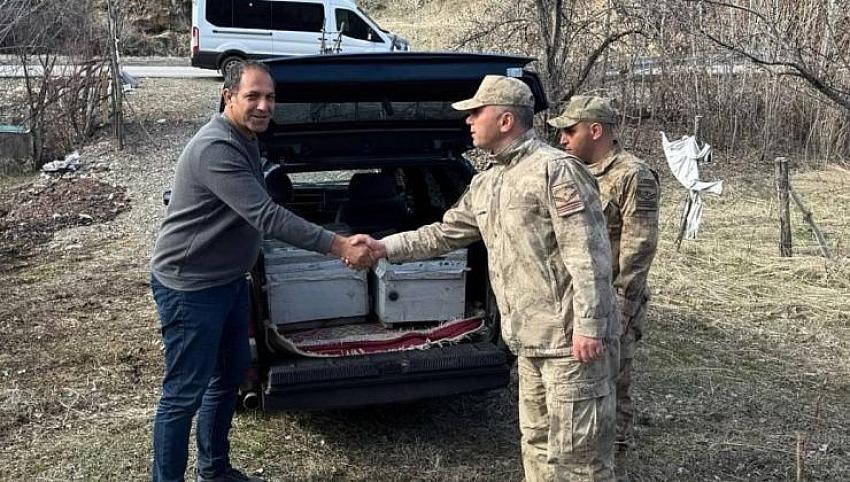 Arı Kovanı Çalan Hırsız Yakalandı