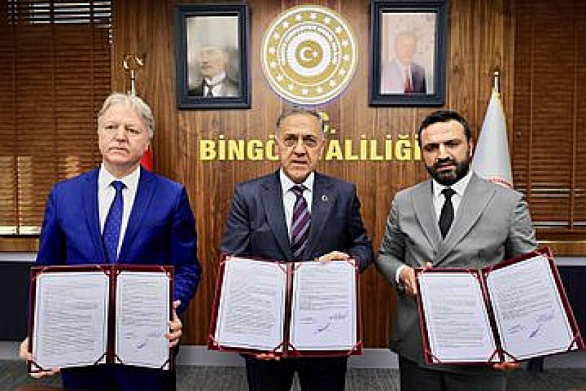 Hemşehrimiz Serdar Turhan 2 Okul Yapacak 