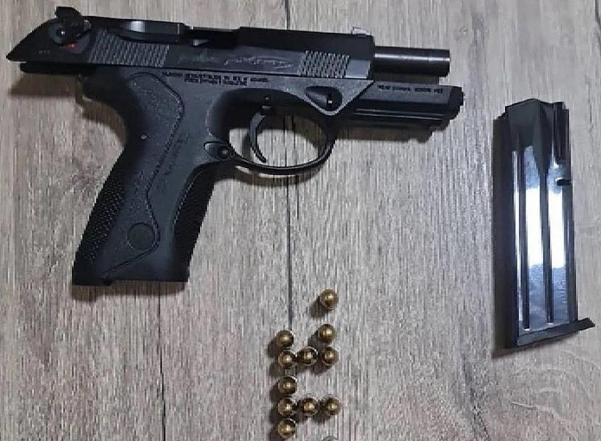 Silah Ele Geçirildi