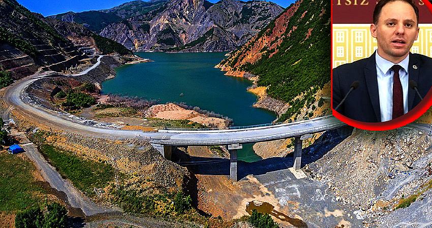 KİĞI-YEDİSU YOLU DAVALIK OLDU